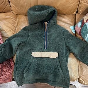 Women’s The North Face fleece (S)